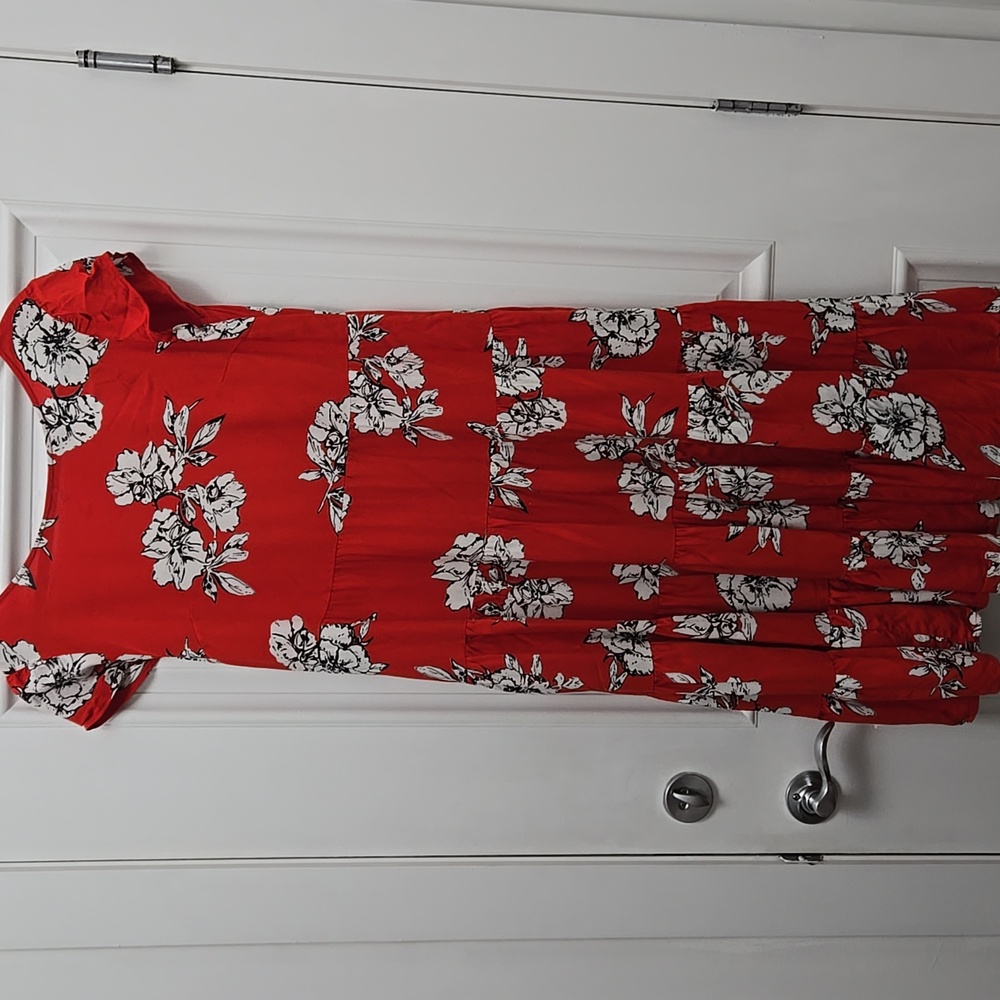 Free People Scarlet and White Floral Dress P2p19.5 Low Back Svoop L 45